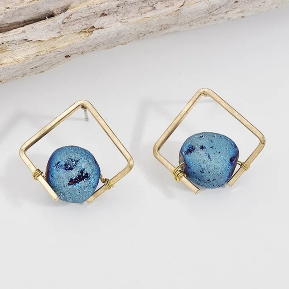 Geometric natural stone earrings - Picture 1 of 4